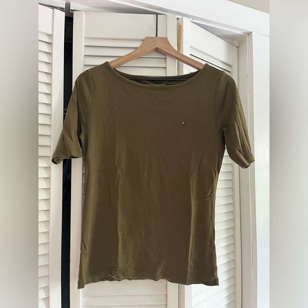 Tommy Hilfiger Green Fitted Short Sleeve Tee